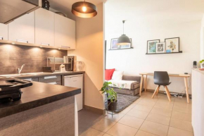 VIRAYA - Comfortable flat a stone's throw from the lake